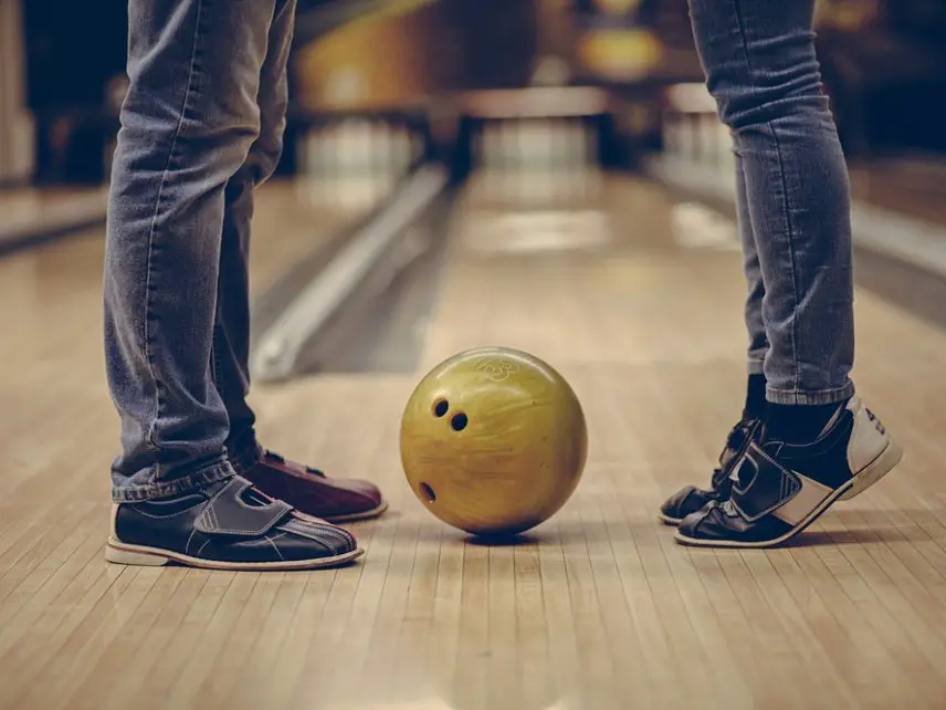 Is Bowling A Good Second Or Third Date?