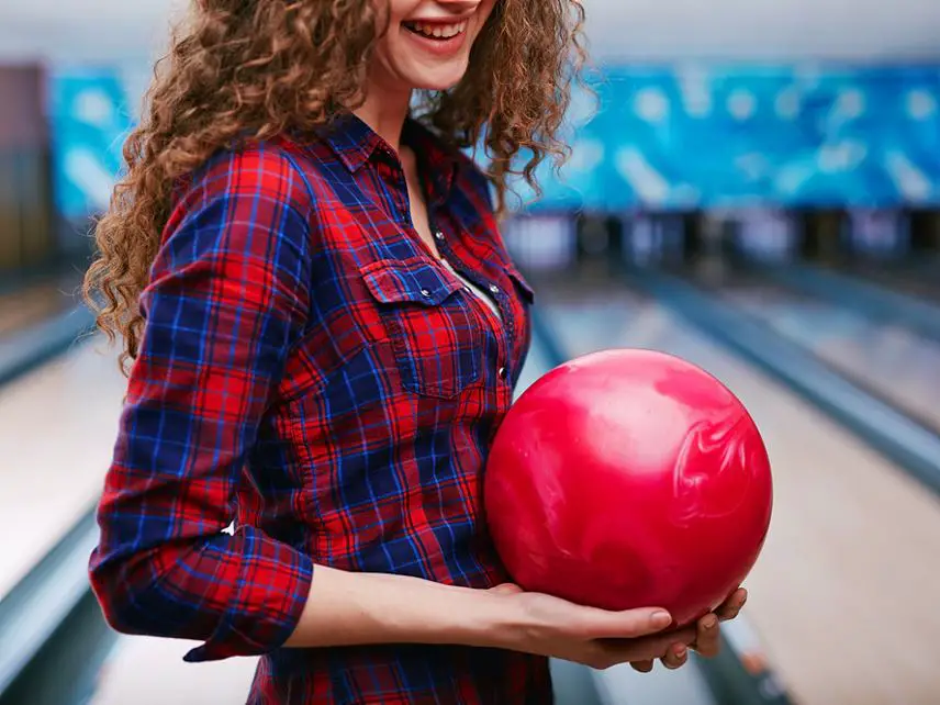 Why Is Bowling A Fun First Date